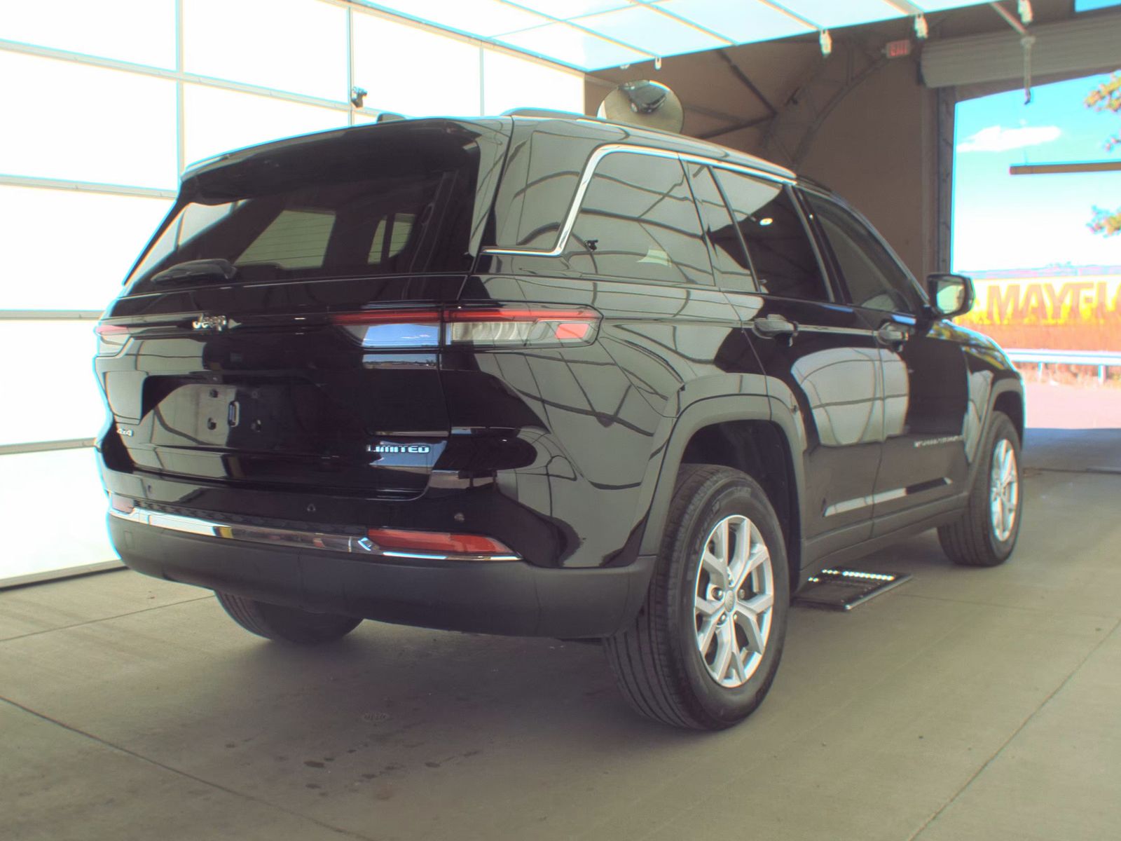 2022 Jeep Grand Cherokee Limited AWD