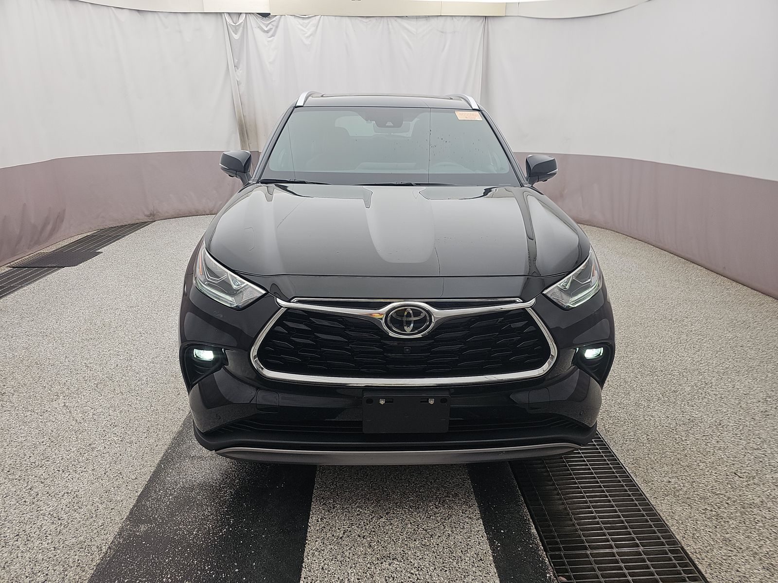 2025 Toyota Highlander Hybrid Limited AWD