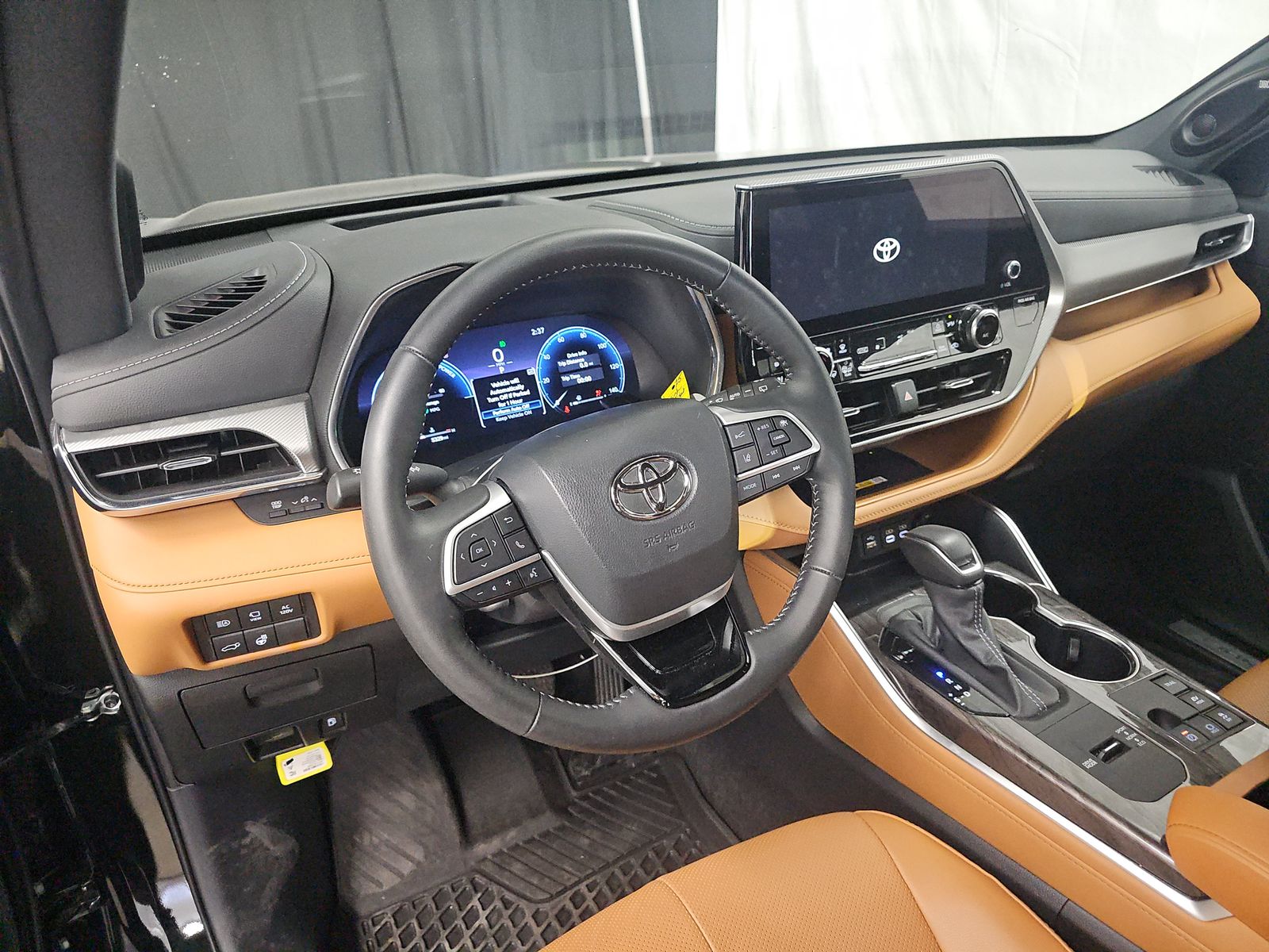 2025 Toyota Highlander Hybrid Limited AWD