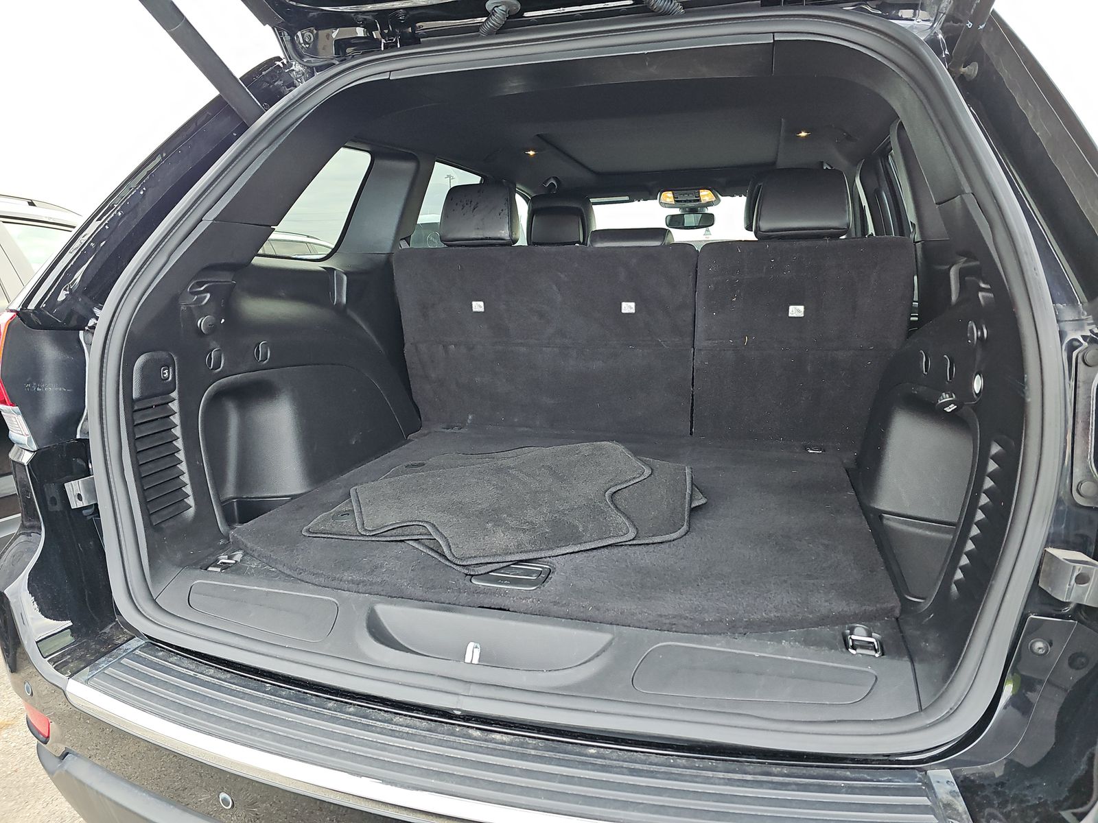 2022 Jeep Grand Cherokee Limited AWD