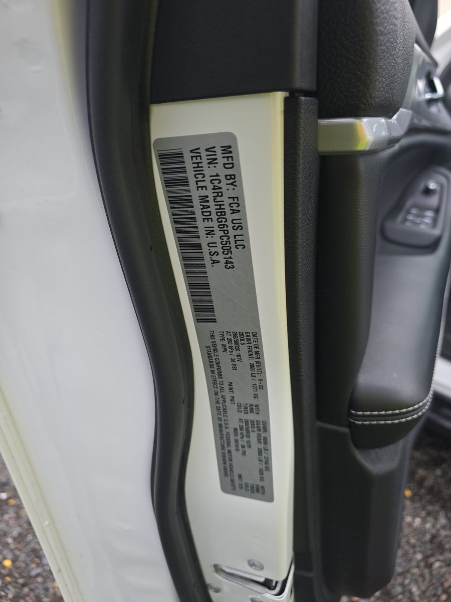 2023 Jeep Grand Cherokee Limited AWD