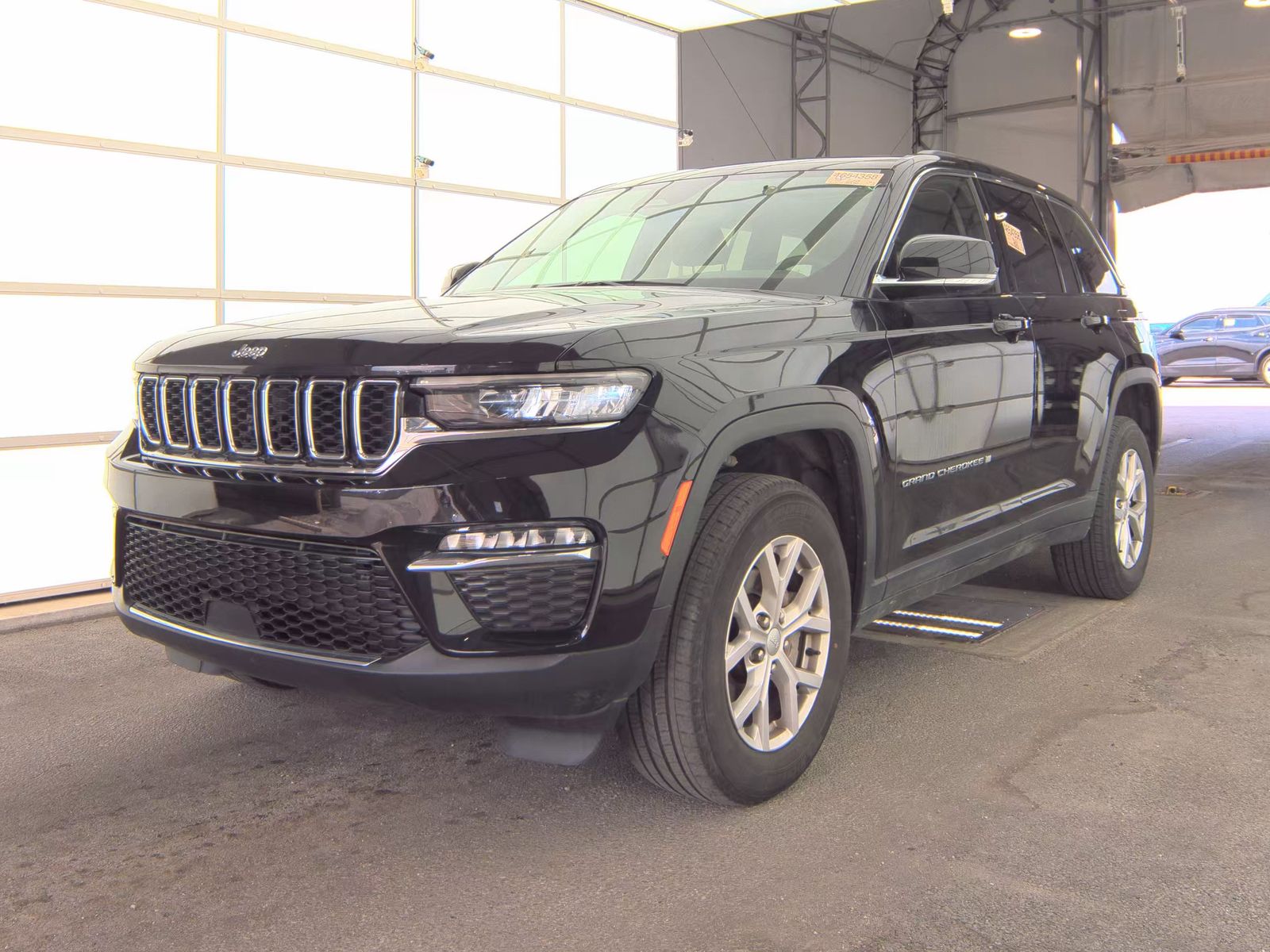 2022 Jeep Grand Cherokee Limited AWD