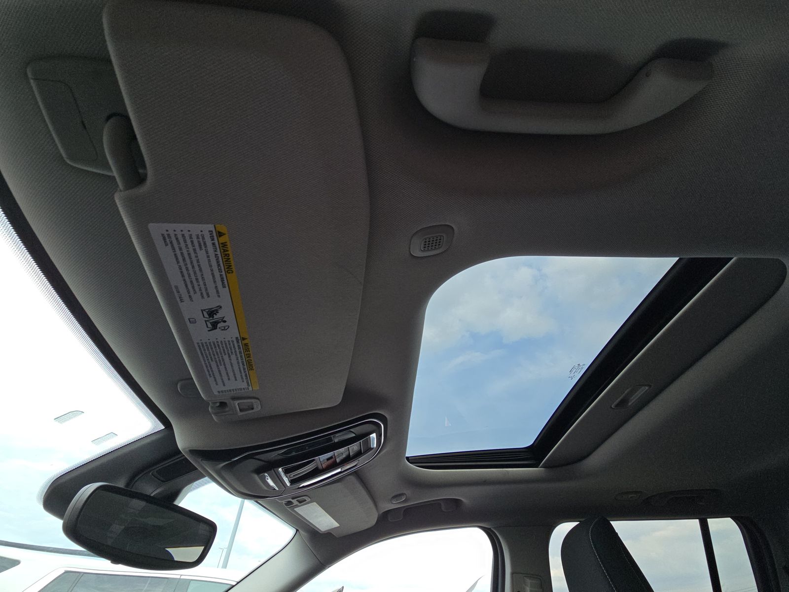 2023 Jeep Grand Cherokee Laredo AWD