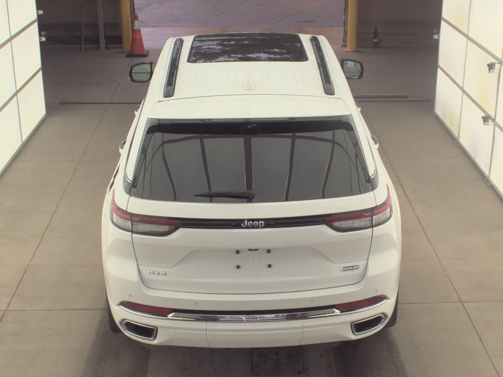 2022 Jeep Grand Cherokee Overland AWD