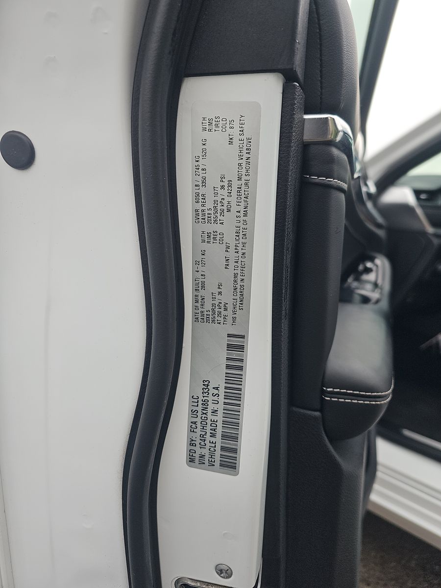 2022 Jeep Grand Cherokee Overland AWD