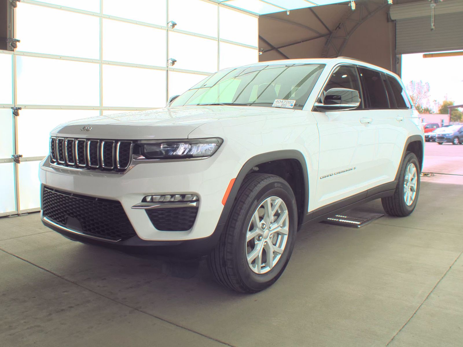 2023 Jeep Grand Cherokee Limited AWD