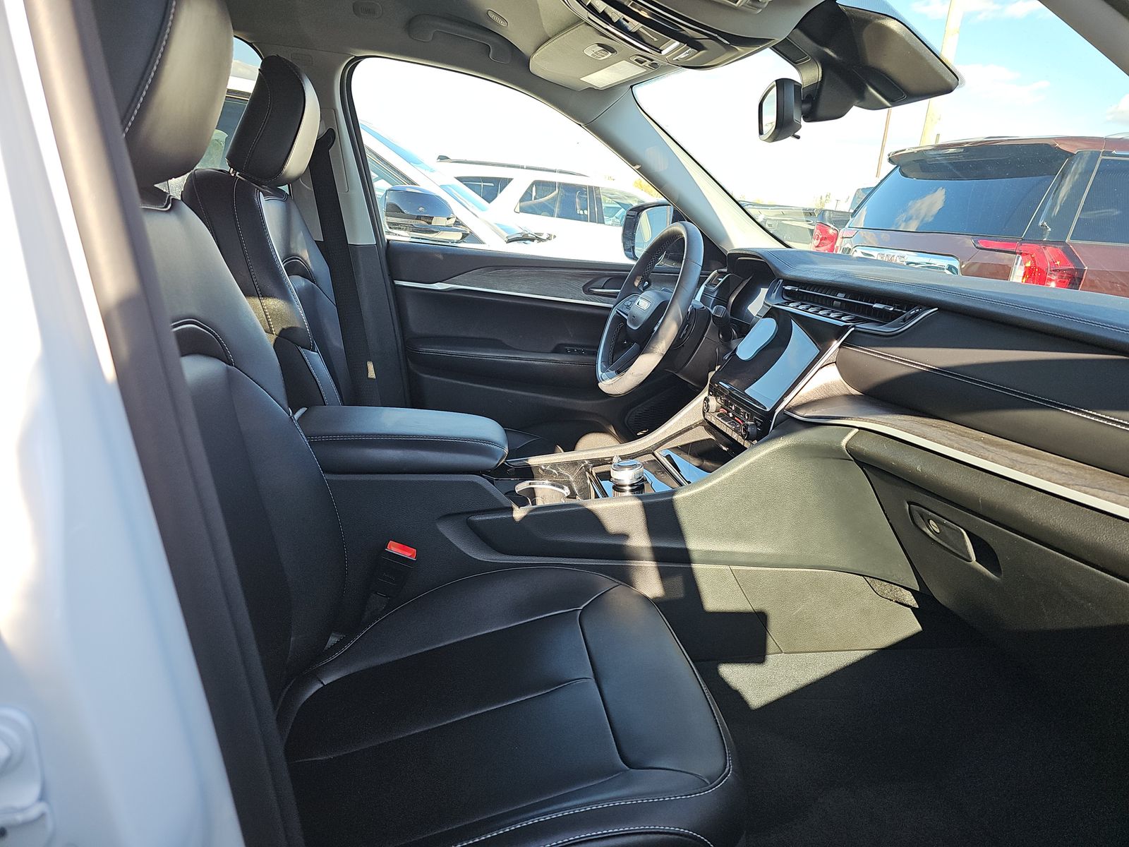 2023 Jeep Grand Cherokee Limited AWD