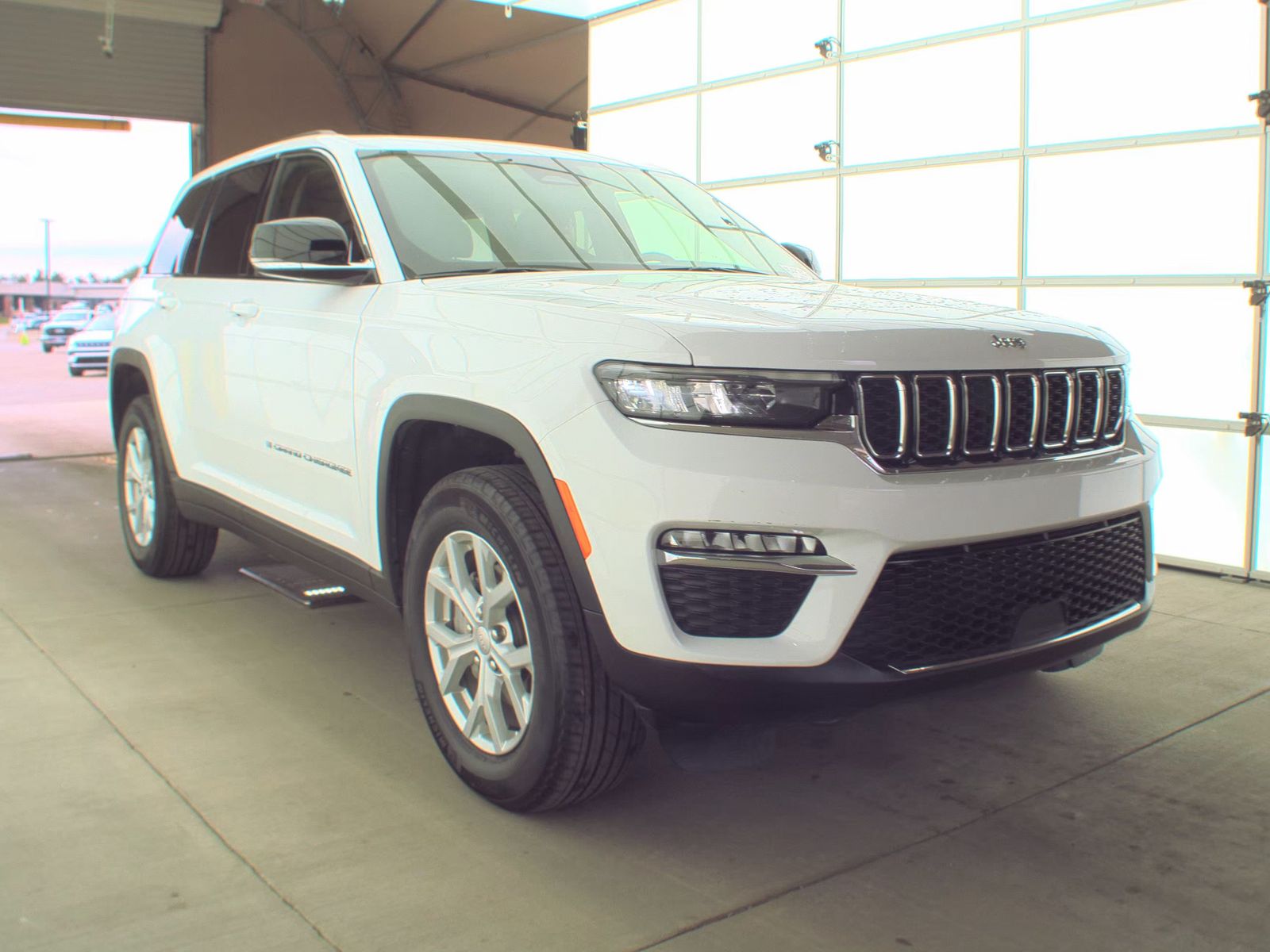 2023 Jeep Grand Cherokee Limited AWD