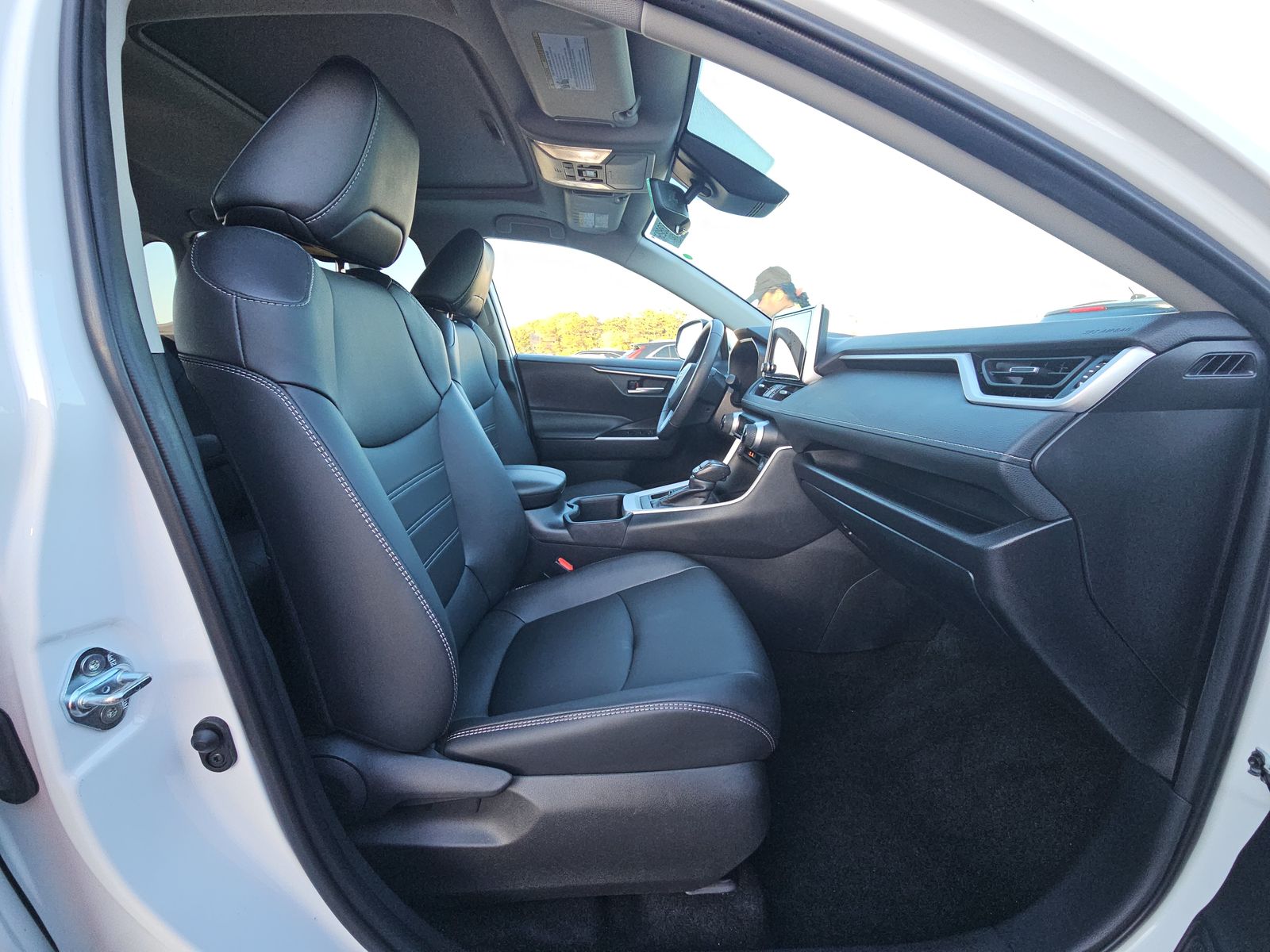 2025 Toyota RAV4 XLE Premium AWD