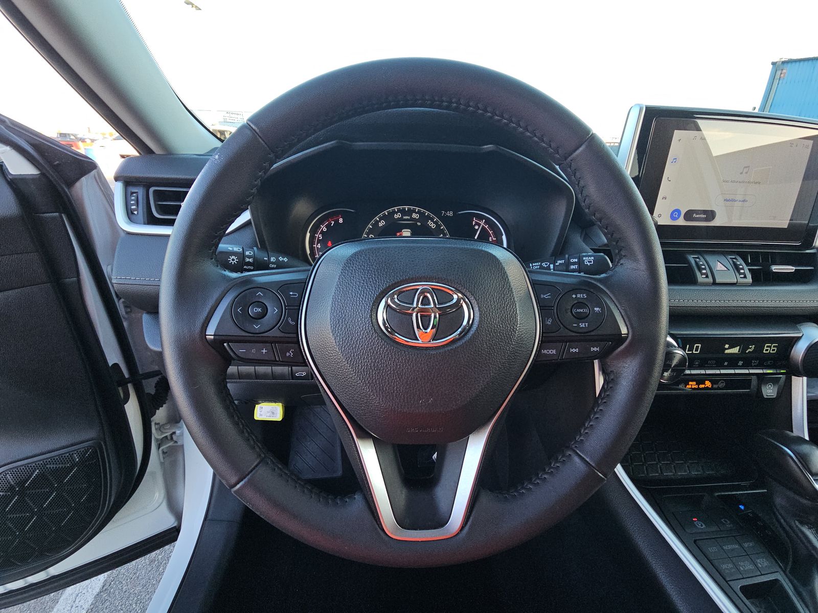 2025 Toyota RAV4 XLE Premium AWD