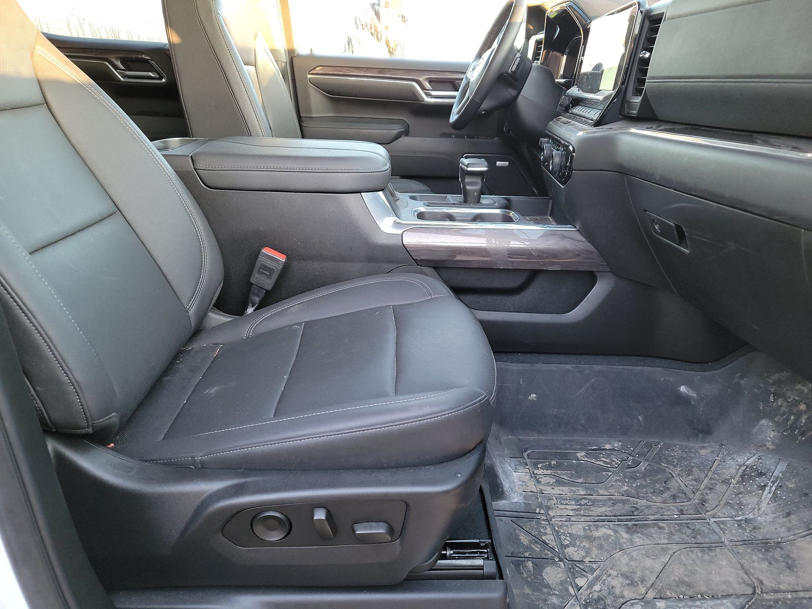 2023 Chevrolet Silverado 1500 LTZ AWD