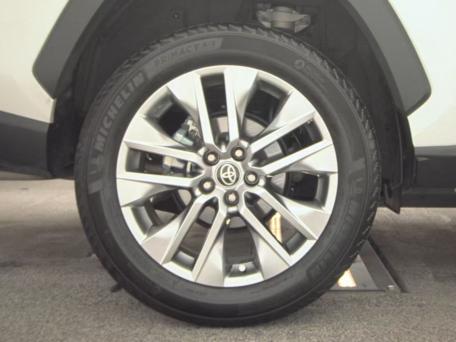 2025 Toyota RAV4 XLE Premium AWD