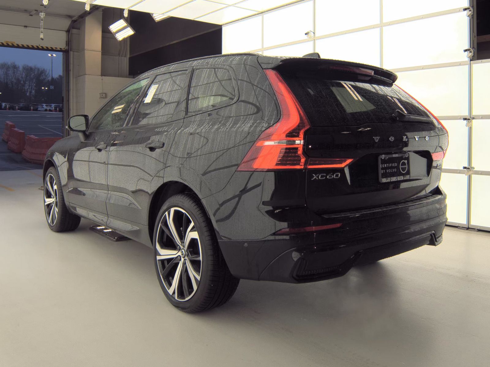 2025 Volvo XC60 B5 Ultra AWD