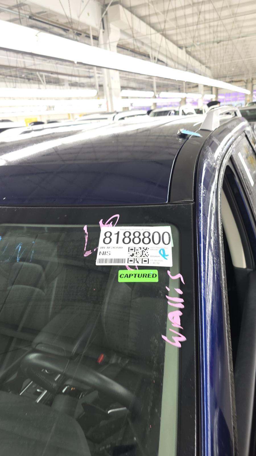 2022 Nissan Pathfinder SL AWD