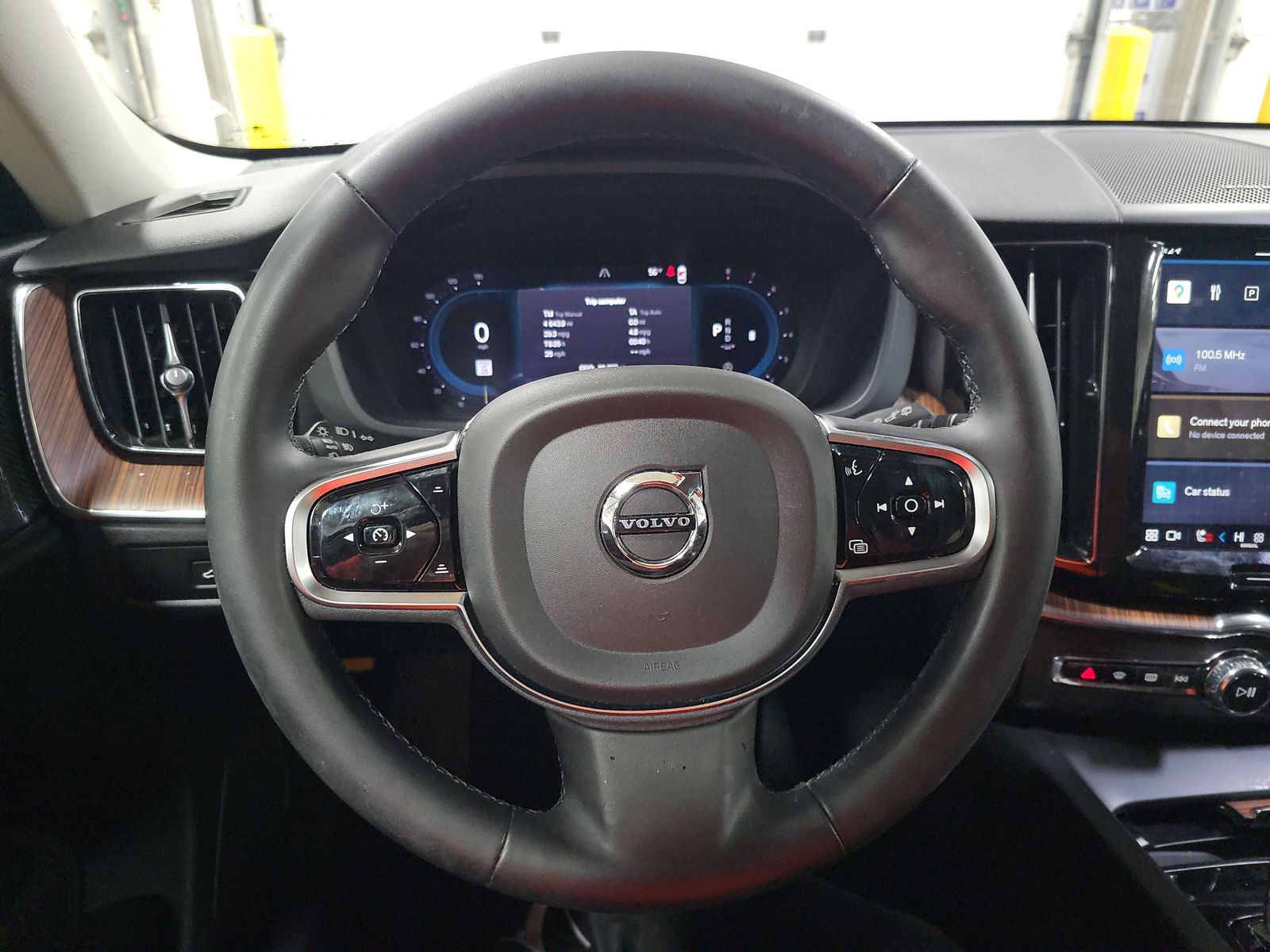 2024 Volvo XC60 B5 Plus AWD