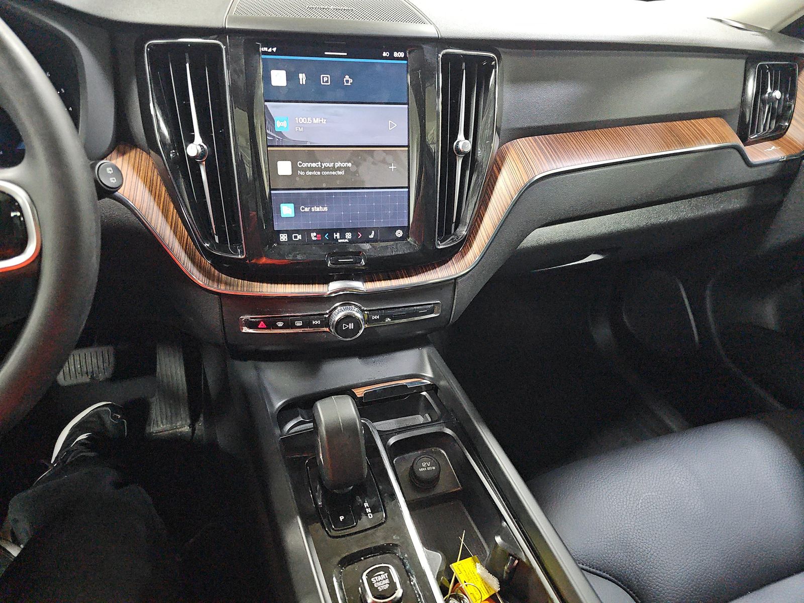 2024 Volvo XC60 B5 Plus AWD