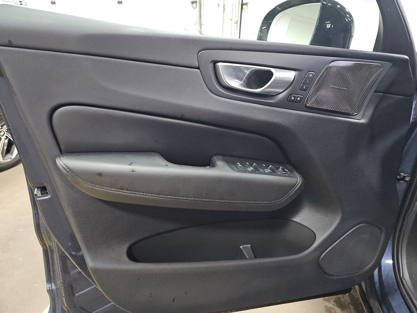 2024 Volvo XC60 B5 Plus AWD