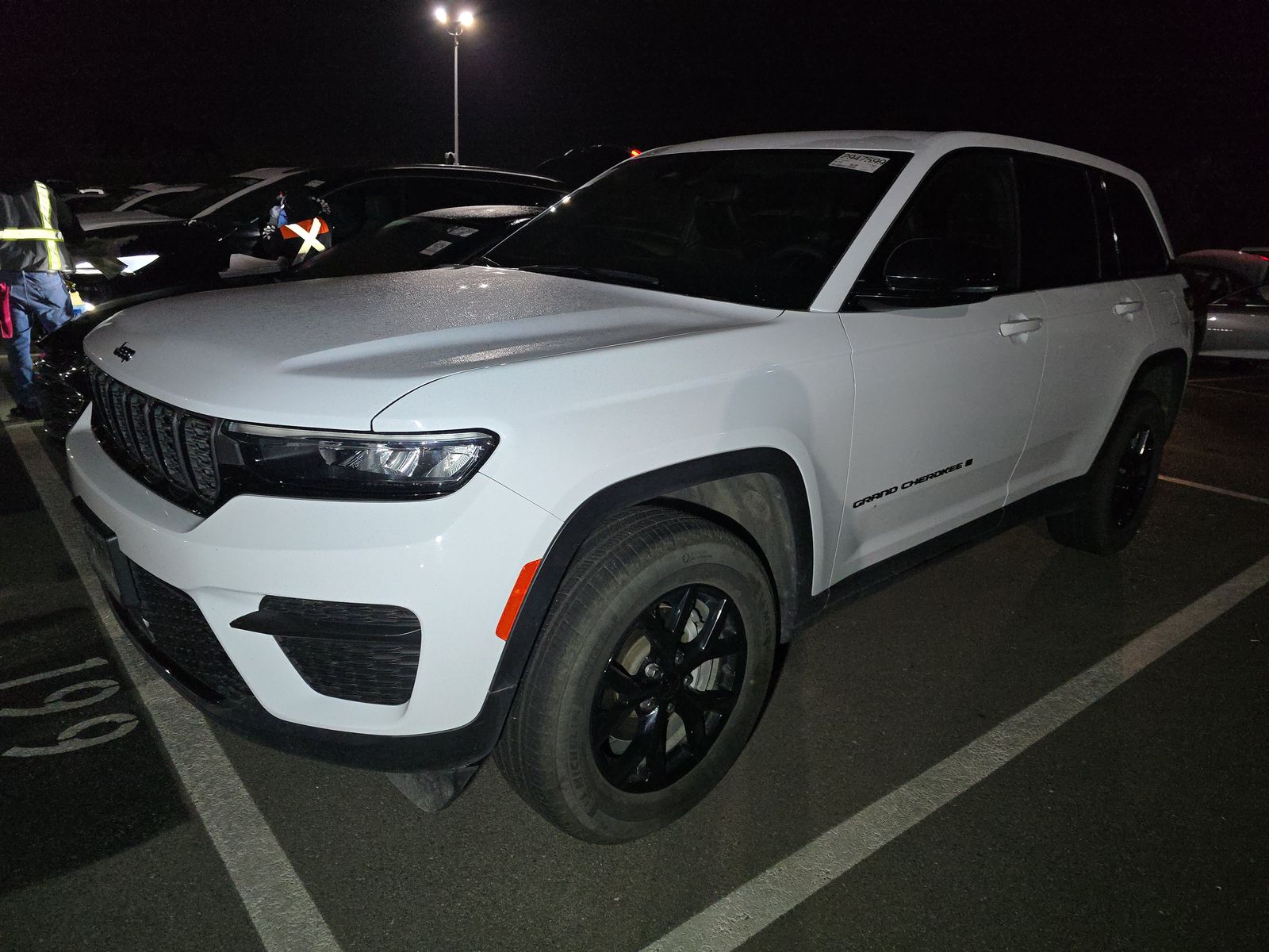 2024 Jeep Grand Cherokee Altitude AWD