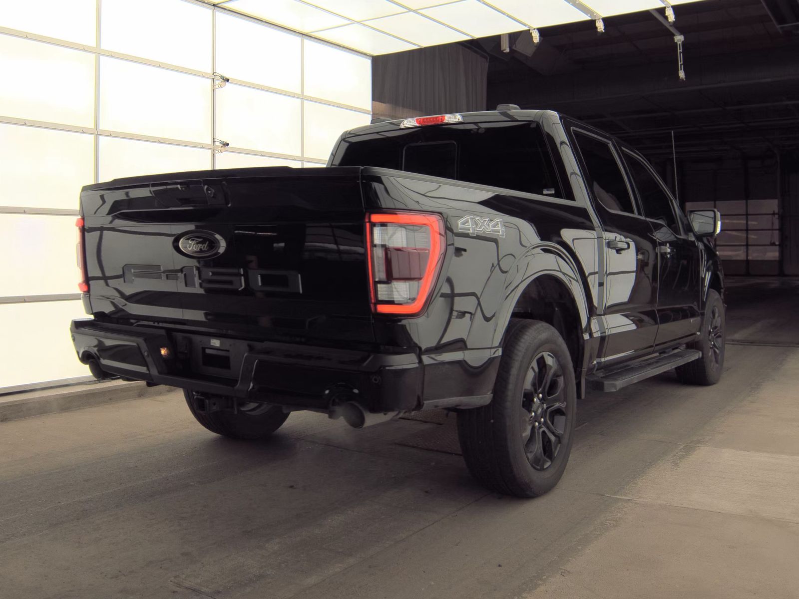 2023 Ford F-150 Hybrid Lariat AWD