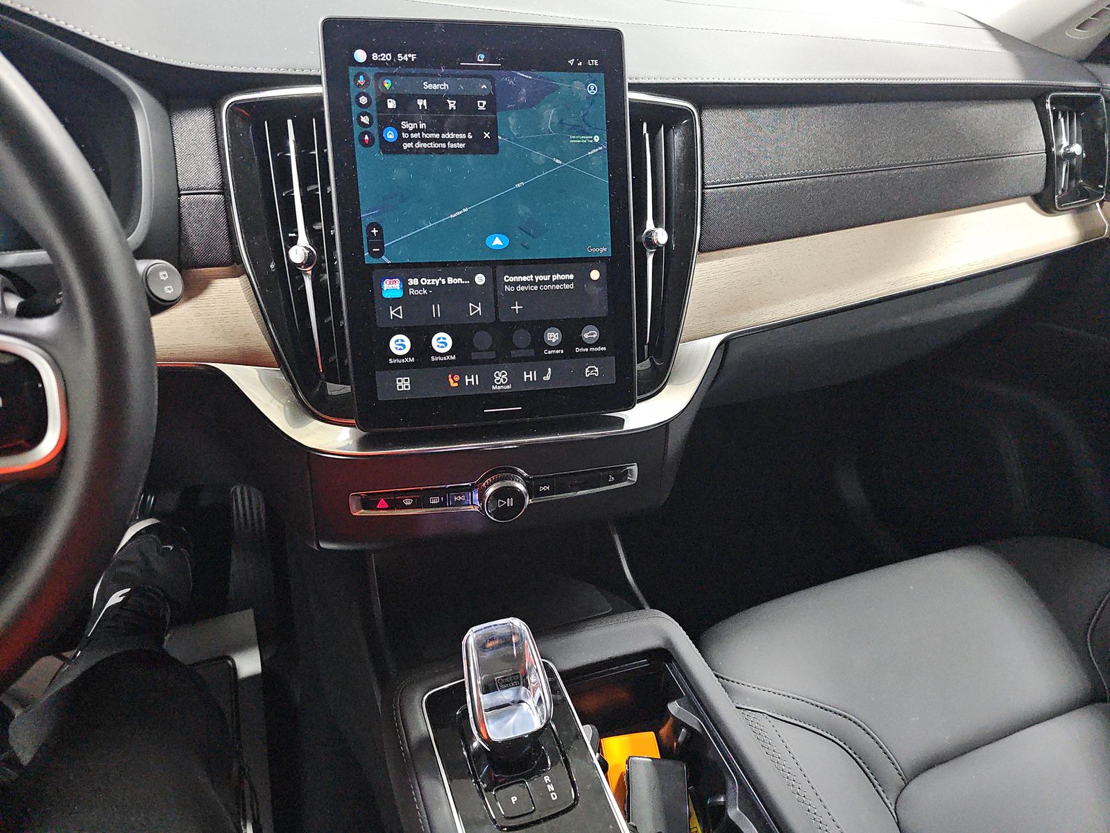 2025 Volvo XC90 B6 Plus AWD