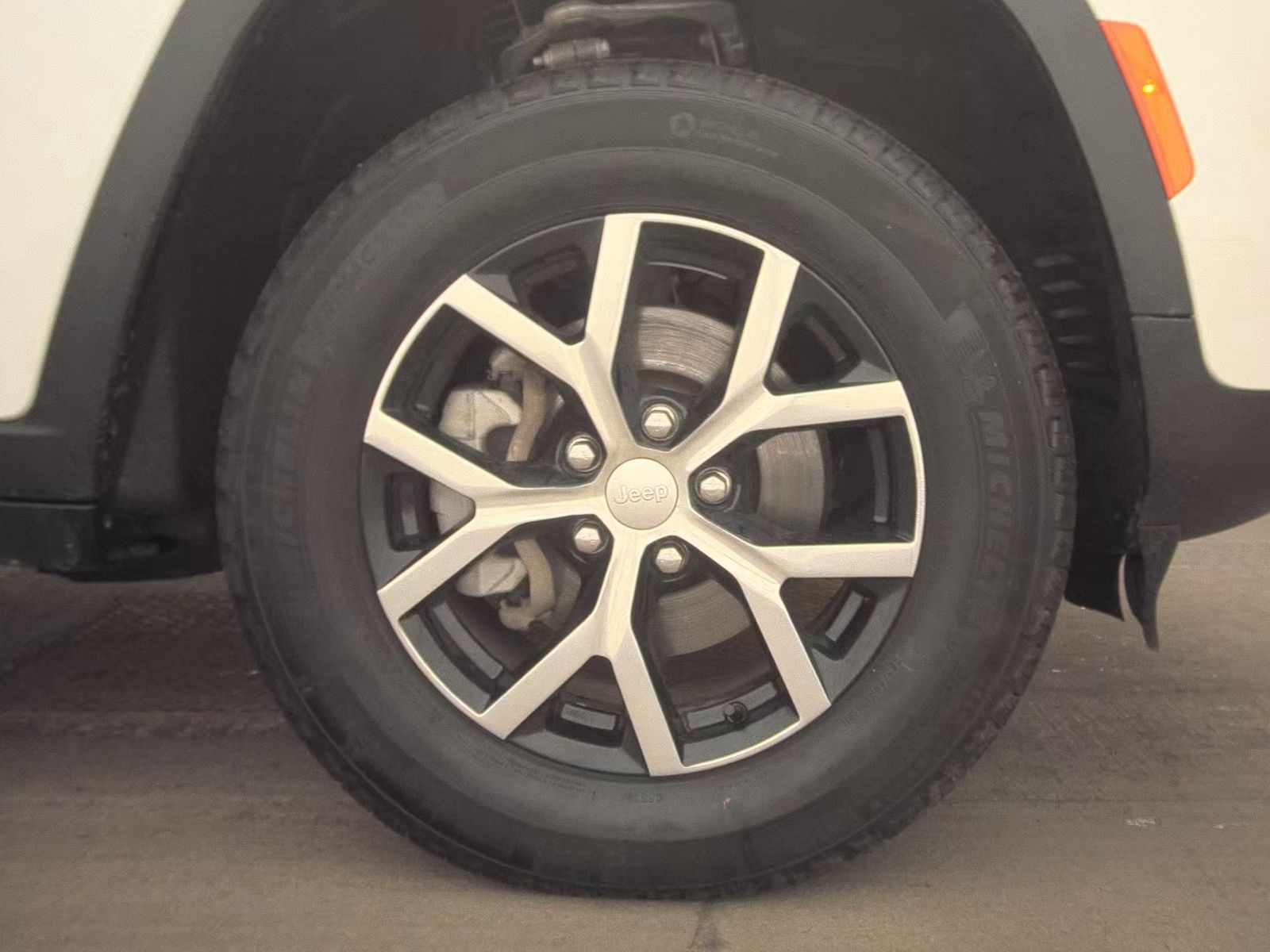 2023 Jeep Grand Cherokee Limited AWD