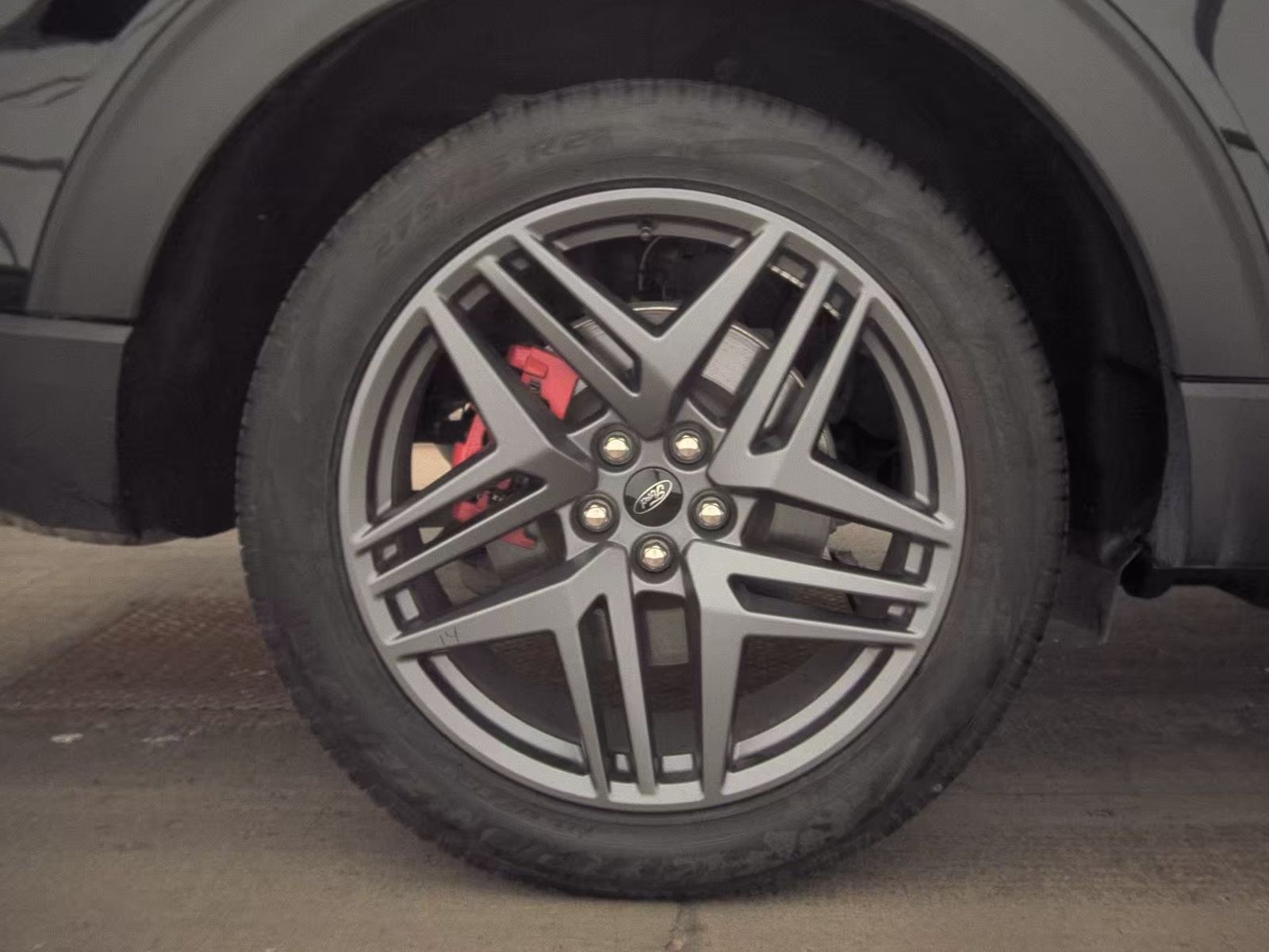 2025 Ford Explorer ST-Line AWD