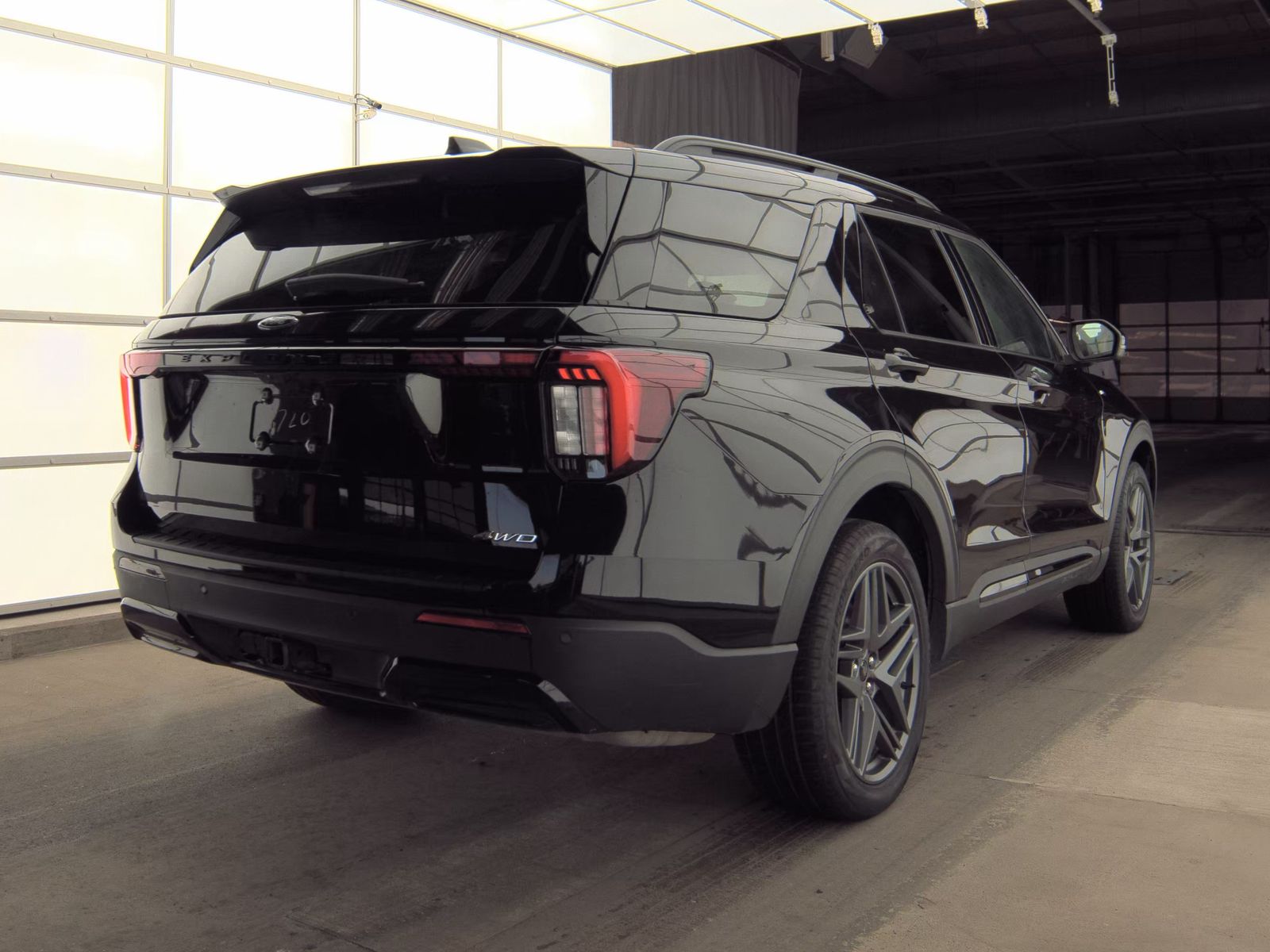 2025 Ford Explorer ST-Line AWD