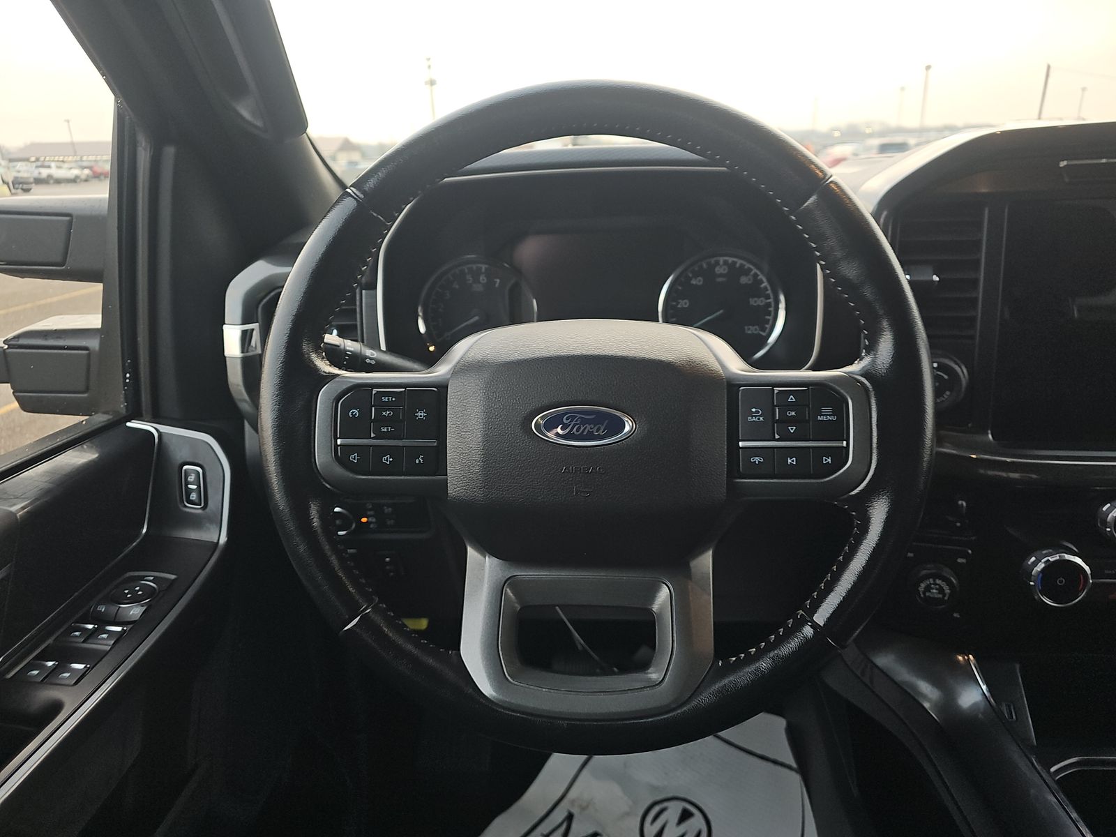 2022 Ford F-150 XLT AWD