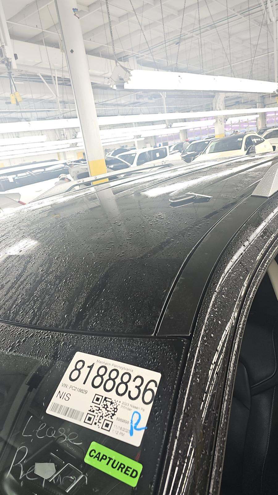 2023 Nissan Pathfinder SL FWD