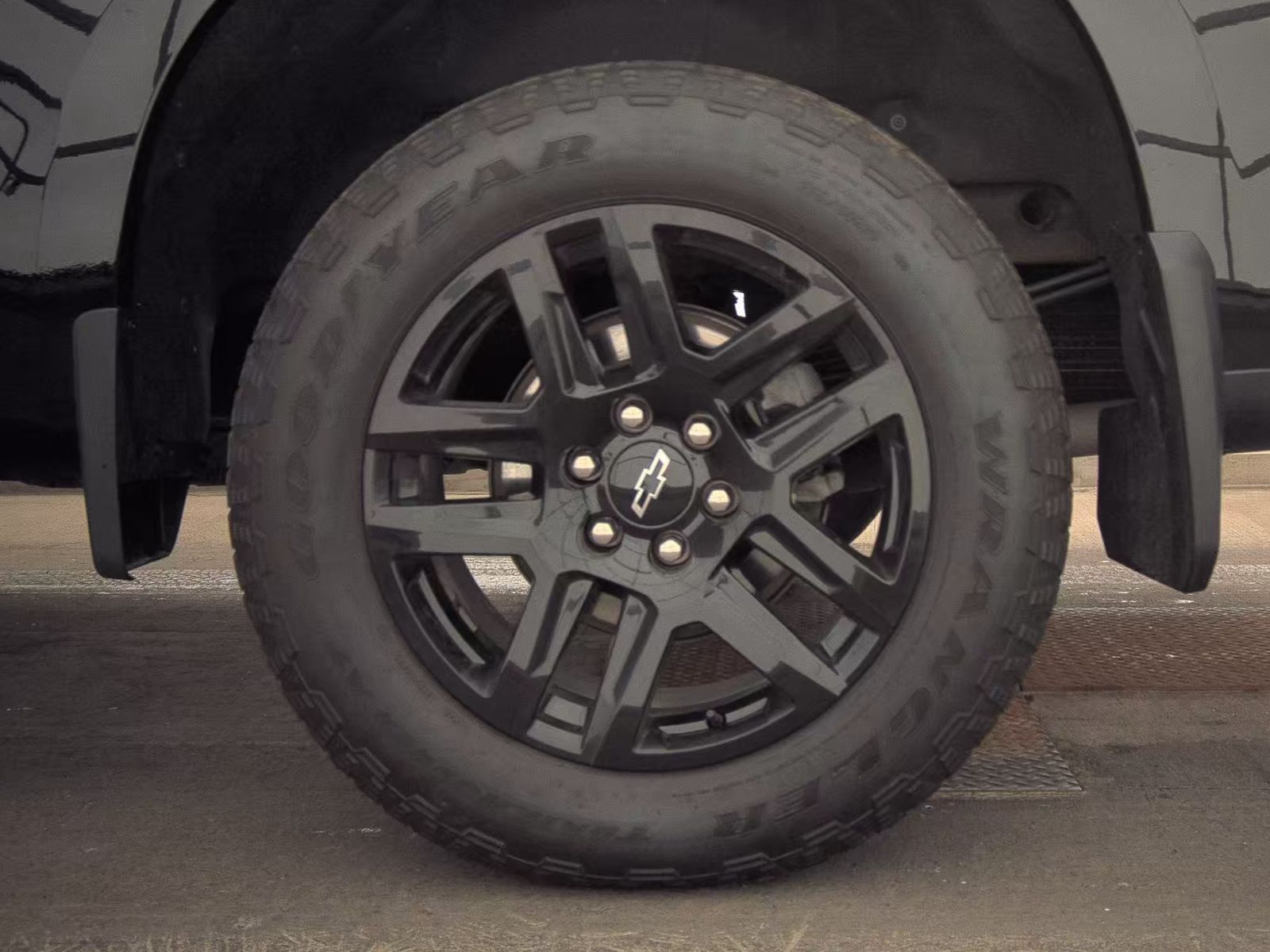 2023 Chevrolet Silverado 1500 RST AWD