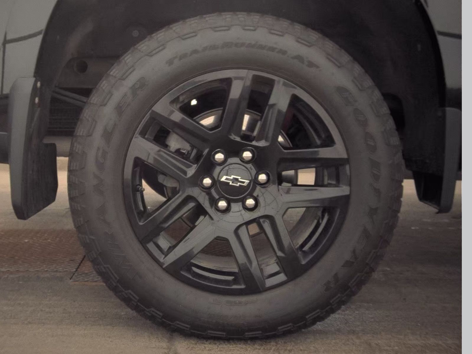 2023 Chevrolet Silverado 1500 RST AWD