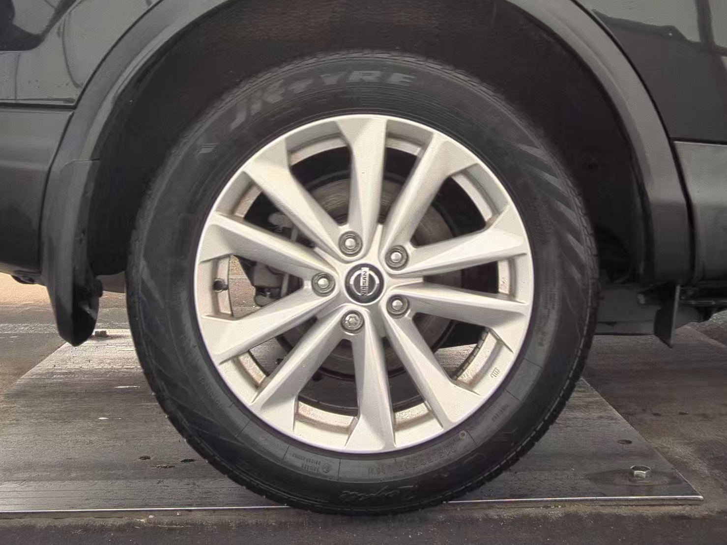 2019 Nissan Rogue Sport S FWD