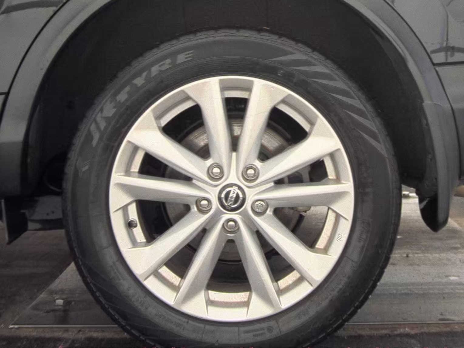 2019 Nissan Rogue Sport S FWD