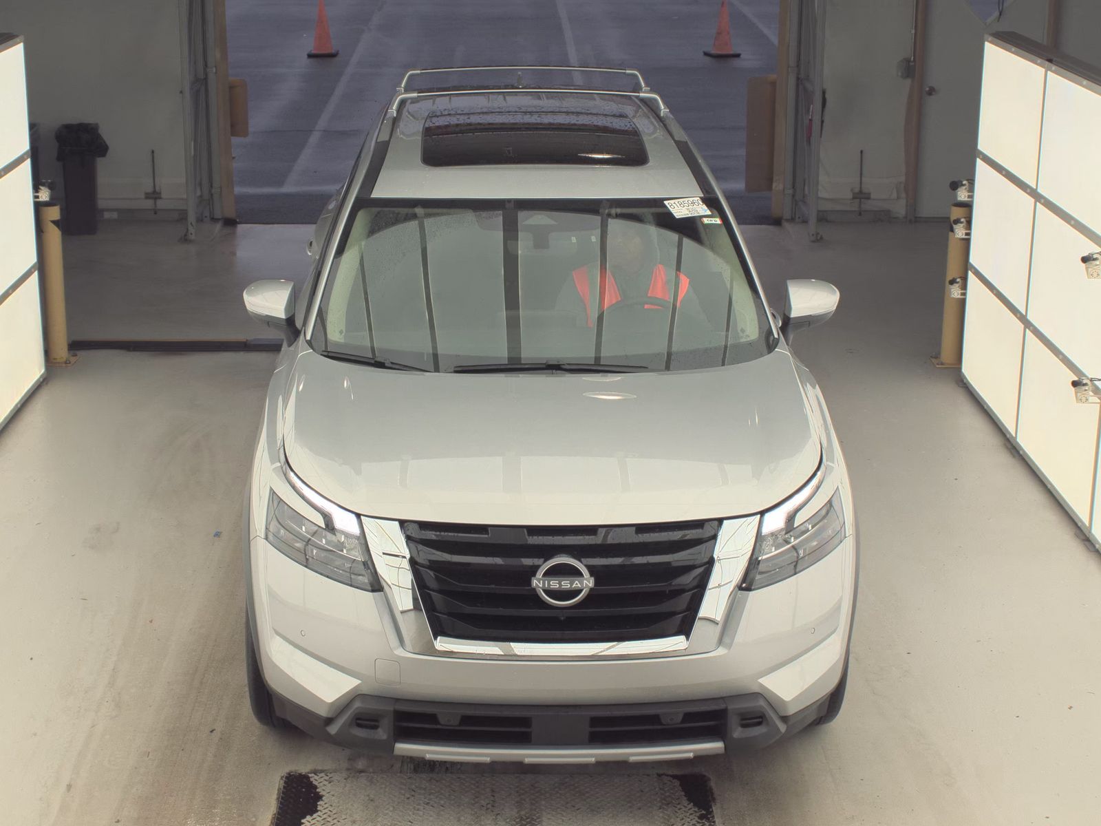 2025 Nissan Pathfinder SL AWD