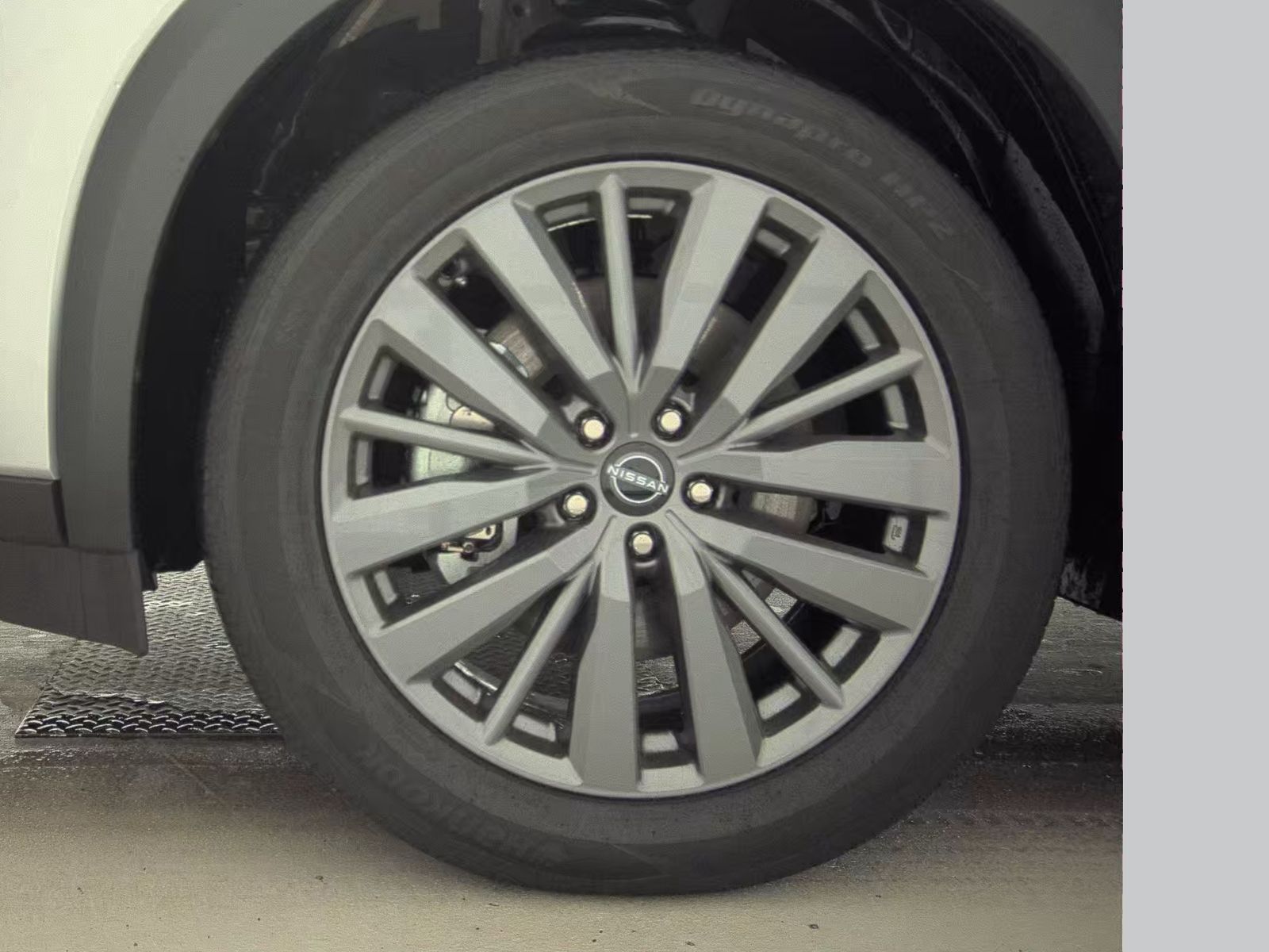 2025 Nissan Pathfinder SL AWD