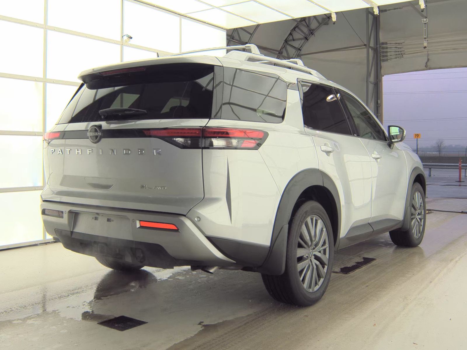 2025 Nissan Pathfinder SL AWD