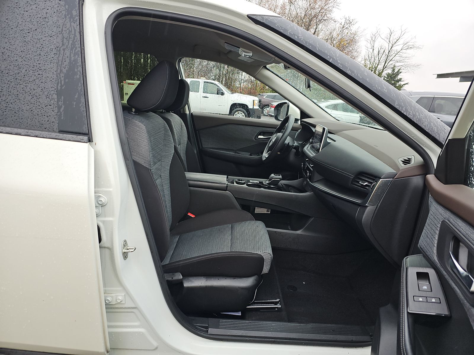 2023 Nissan Rogue SV AWD