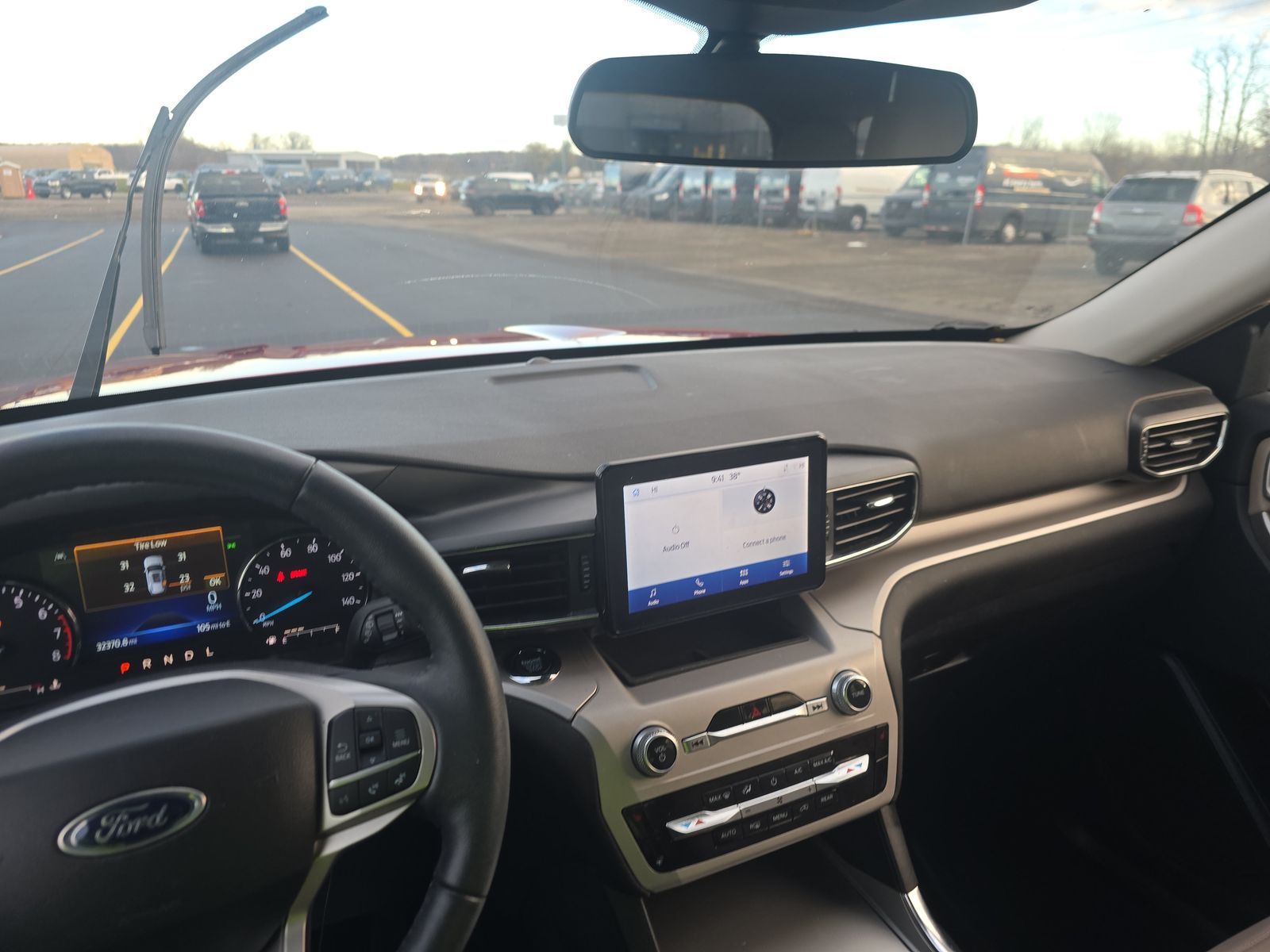 2023 Ford Explorer XLT AWD