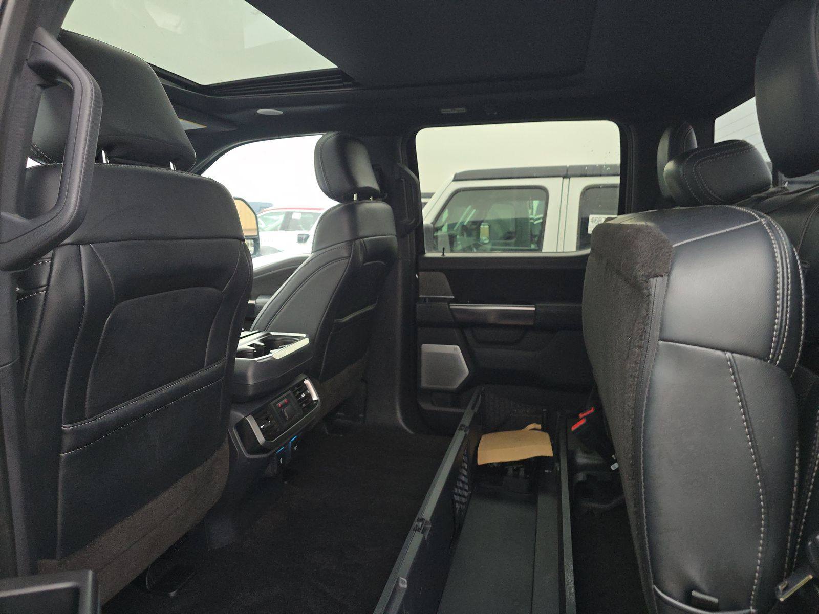 2022 Ford F-150 Hybrid Platinum AWD