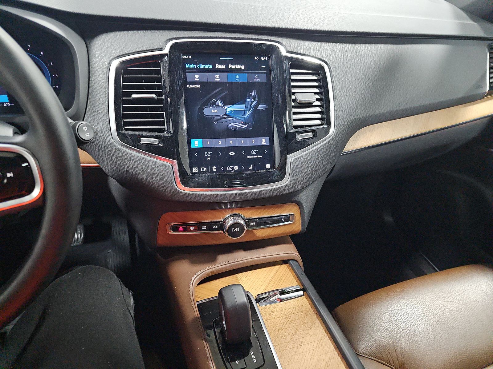 2023 Volvo XC90 B6 Plus AWD