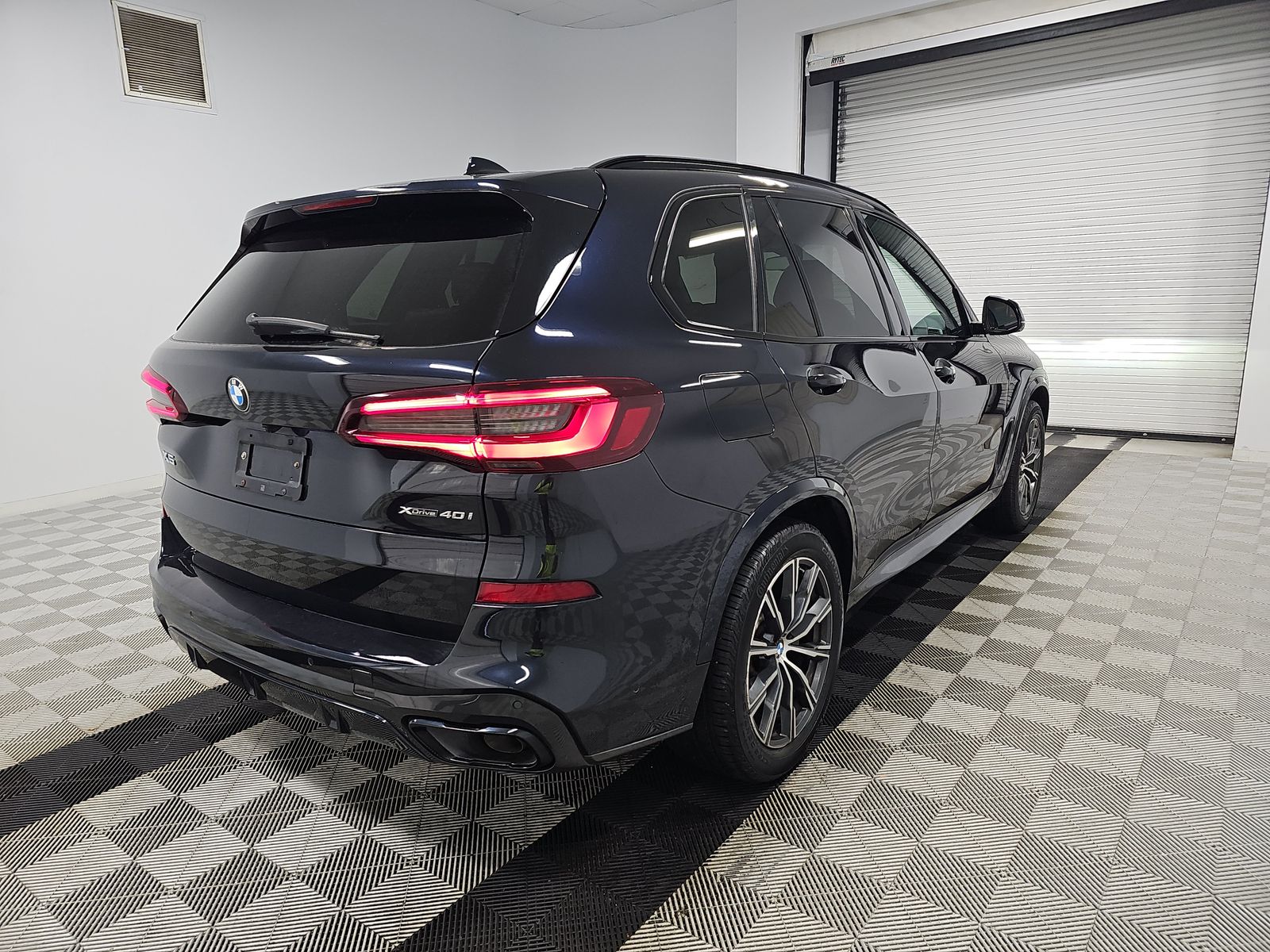 2022 BMW X5 xDrive40i AWD