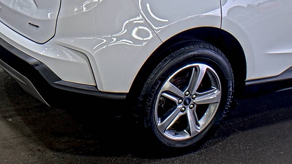 2022 Ford Edge SEL AWD