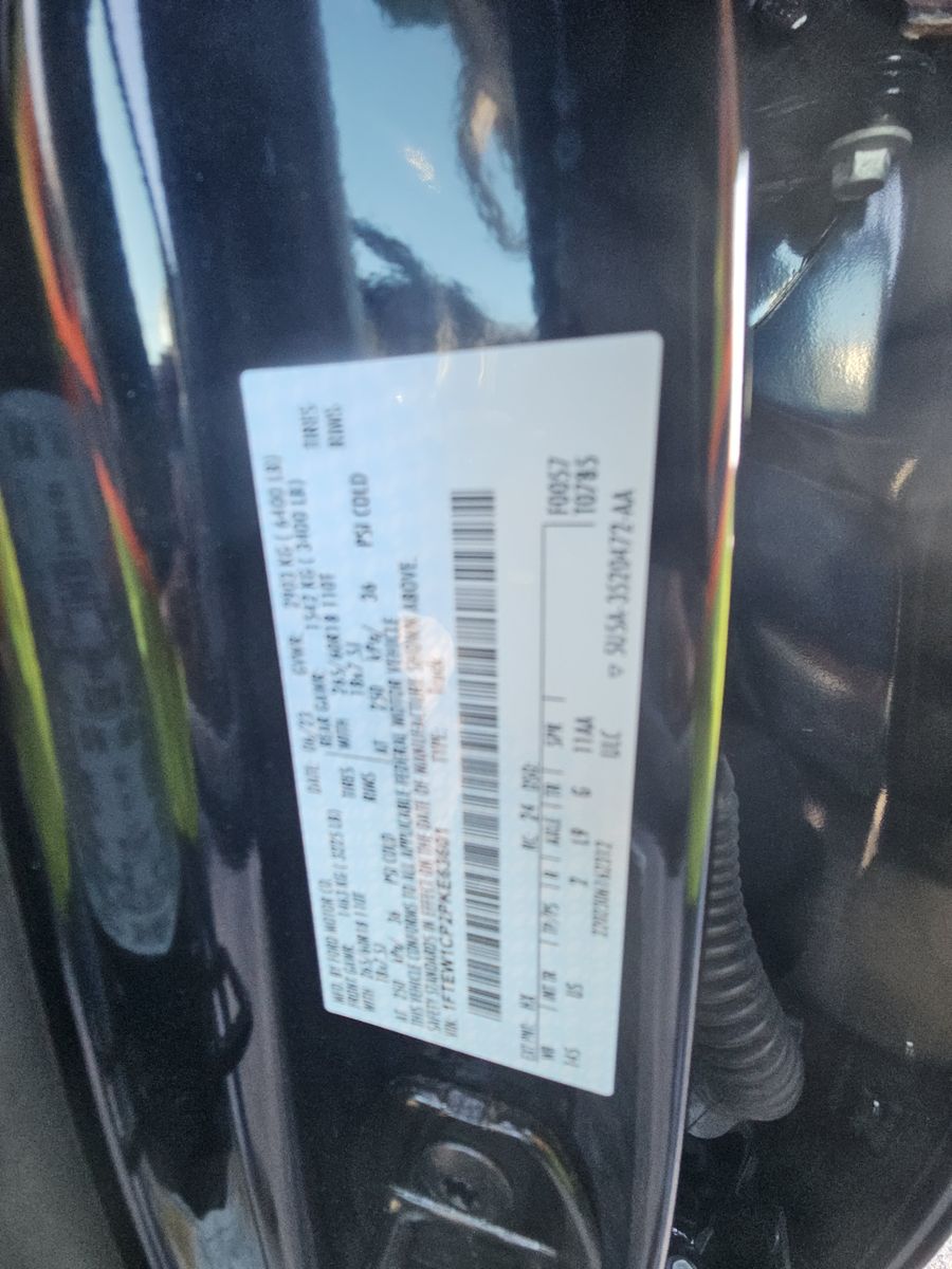 2023 Ford F-150 XLT RWD