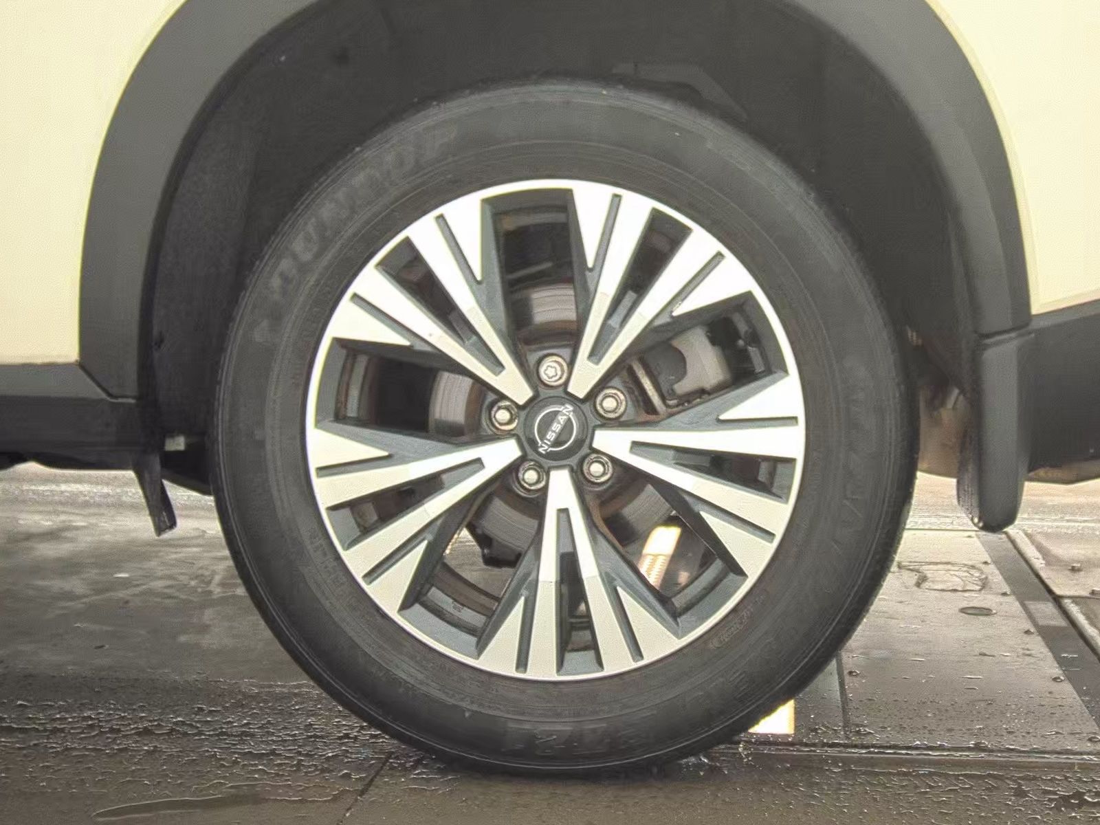 2023 Nissan Rogue SV AWD