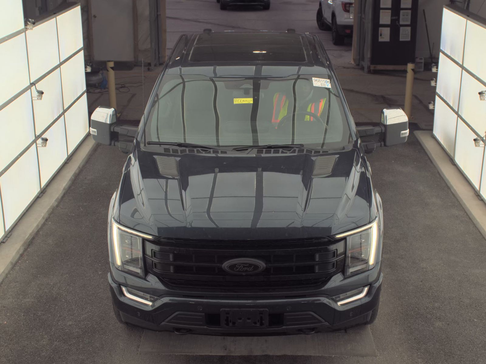 2022 Ford F-150 Hybrid Platinum AWD