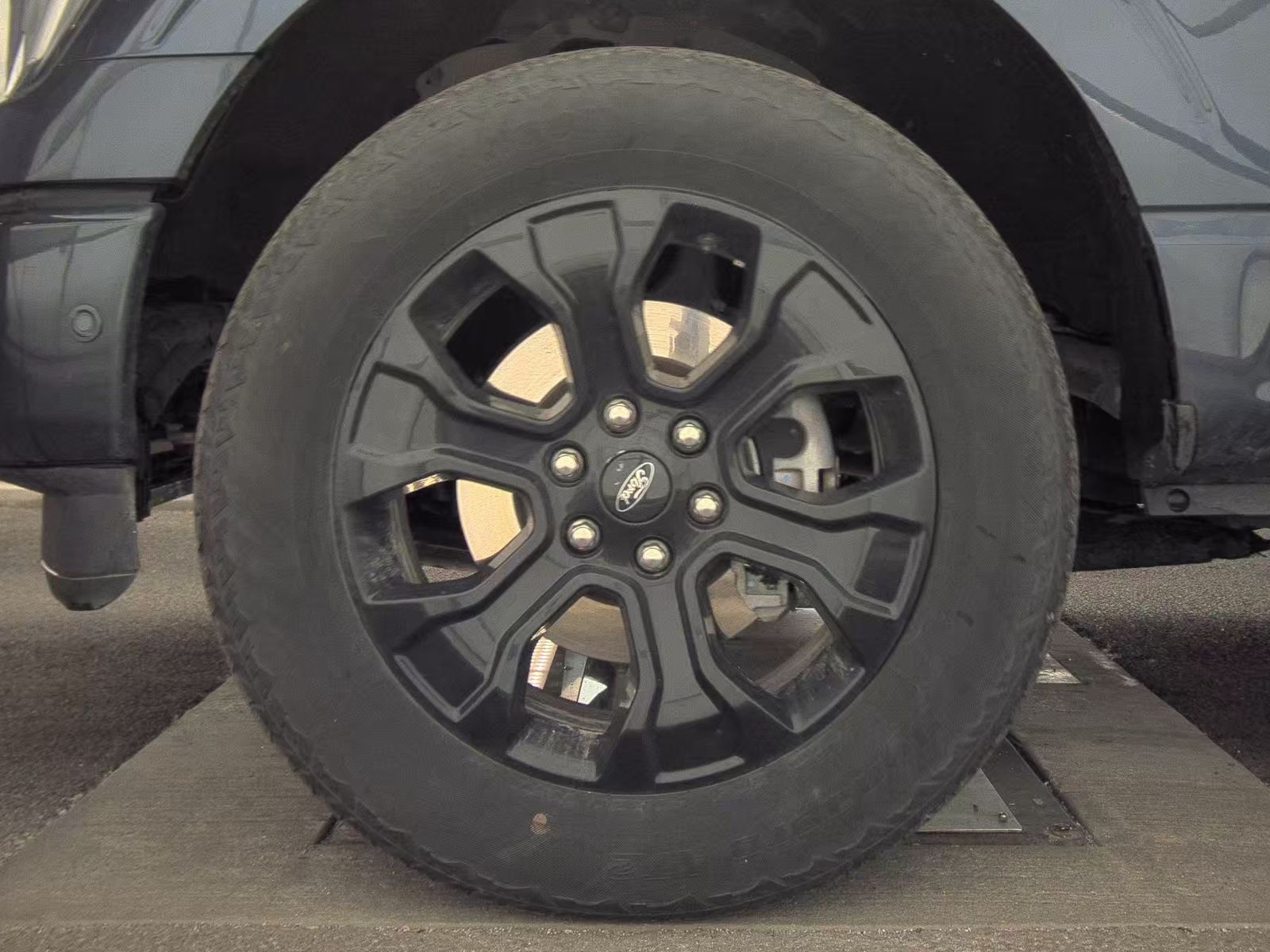 2022 Ford F-150 Hybrid Platinum AWD