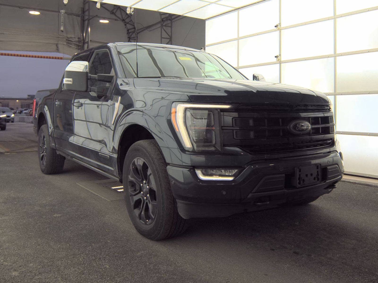 2022 Ford F-150 Hybrid Platinum AWD
