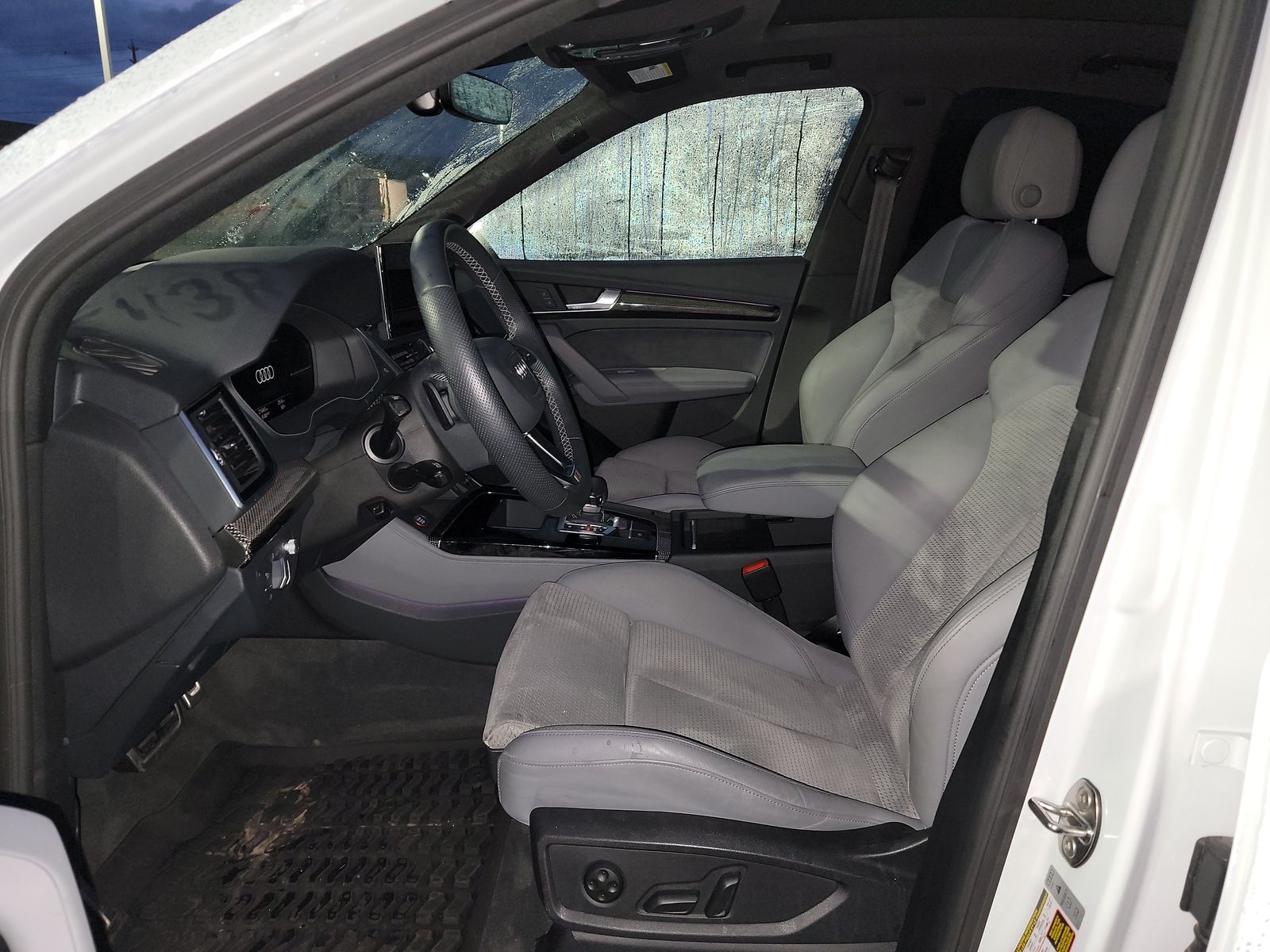 2023 Audi SQ5 Prestige AWD