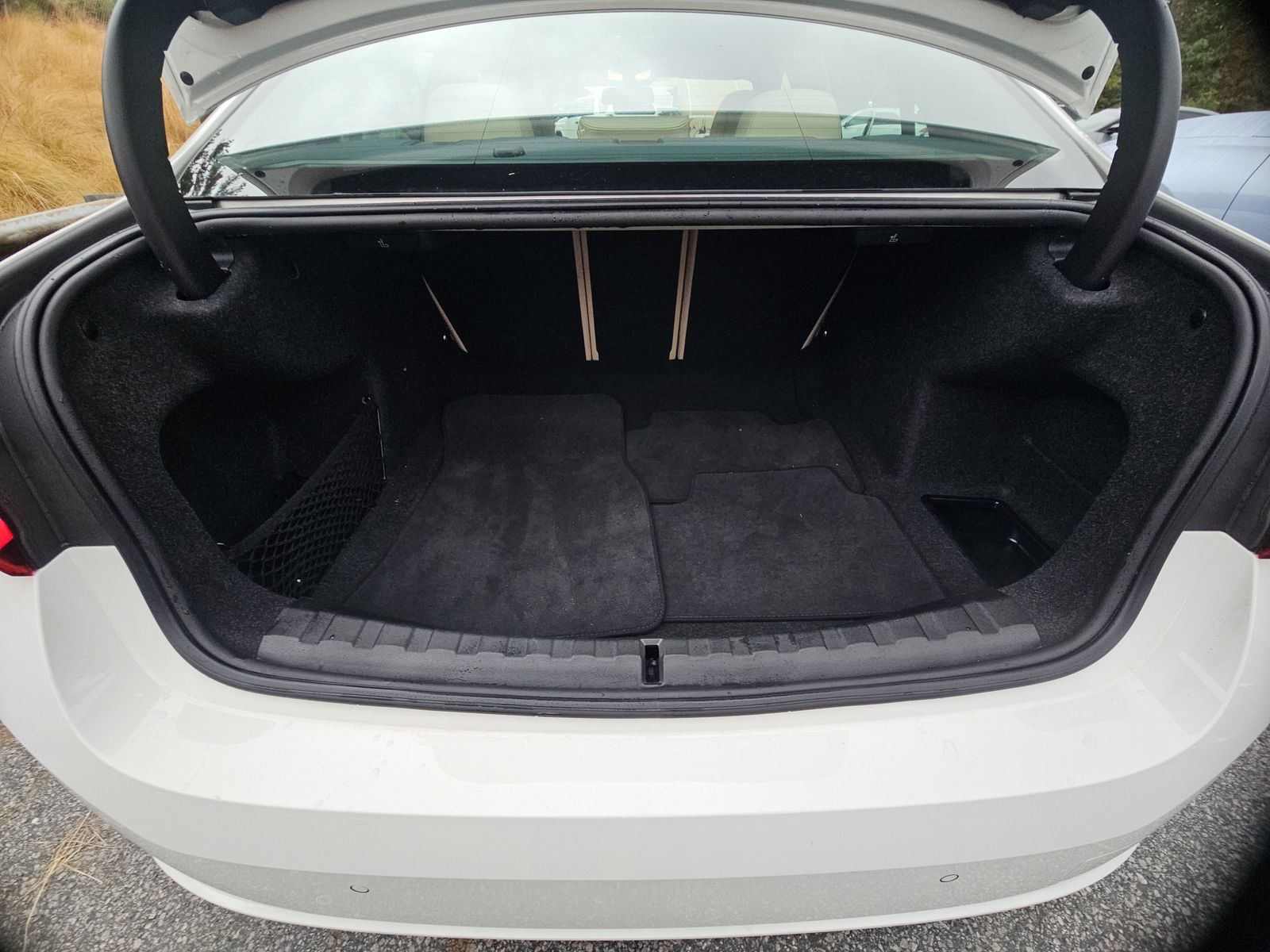 2025 BMW 3 Series 330i RWD