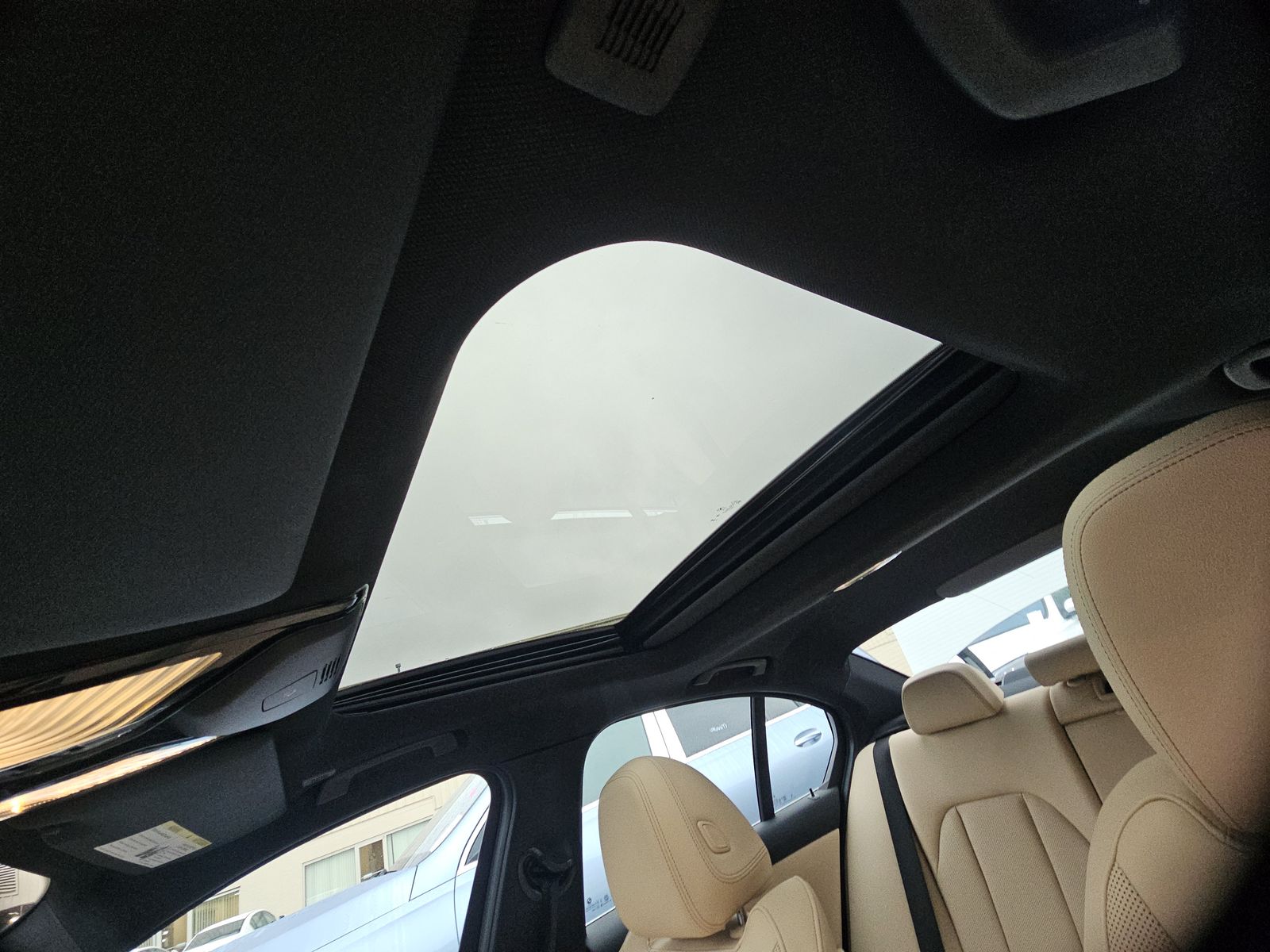 2025 BMW 3 Series 330i RWD